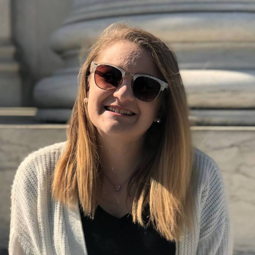 Meet your Posher, Nicole